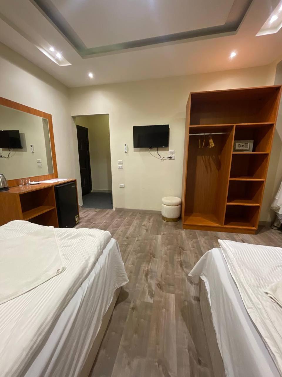 Solima Pyramids Inn Kafret el-Gabal エクステリア 写真