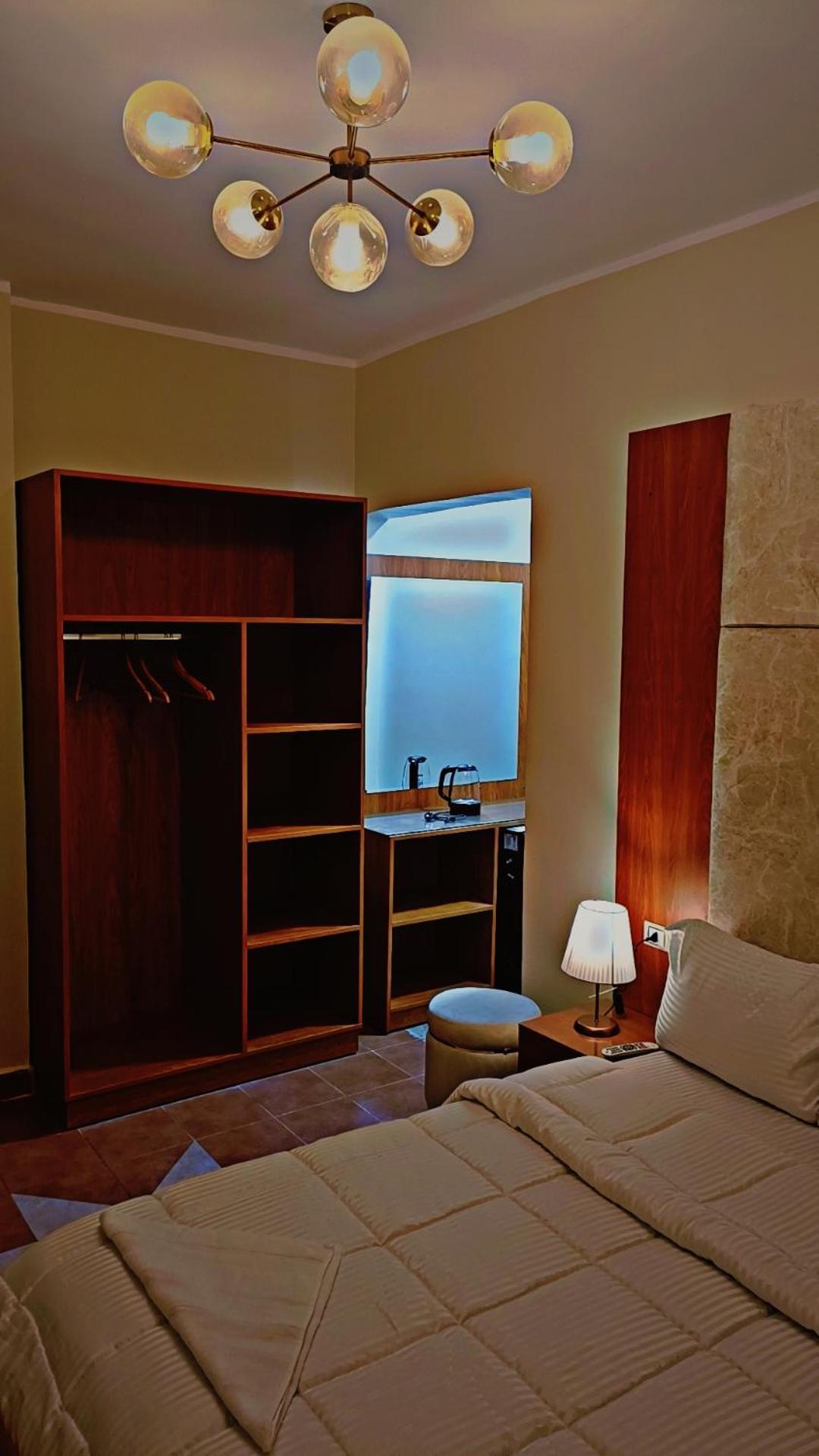 Solima Pyramids Inn Kafret el-Gabal エクステリア 写真