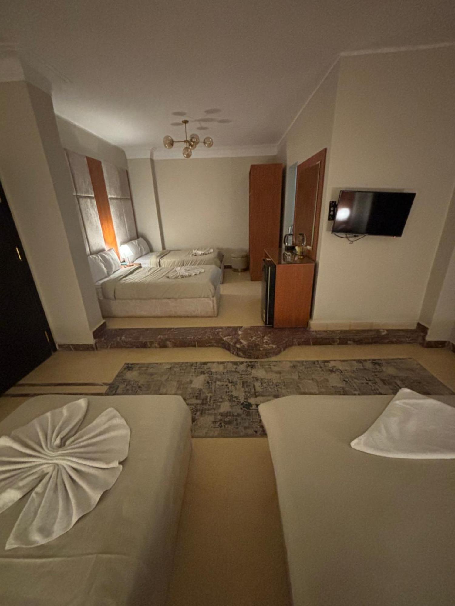 Solima Pyramids Inn Kafret el-Gabal エクステリア 写真