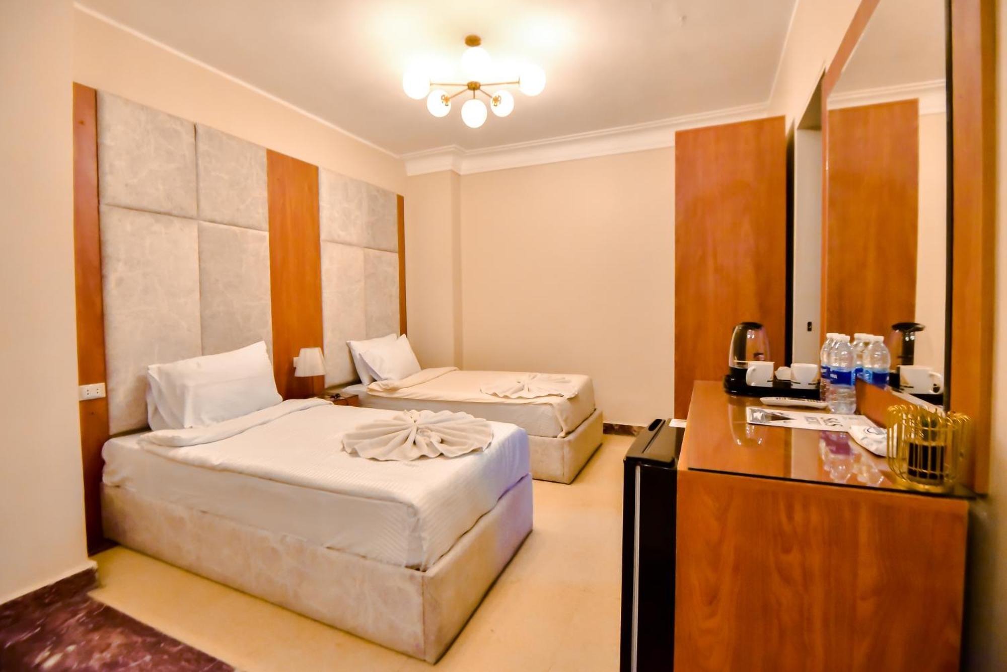 Solima Pyramids Inn Kafret el-Gabal エクステリア 写真